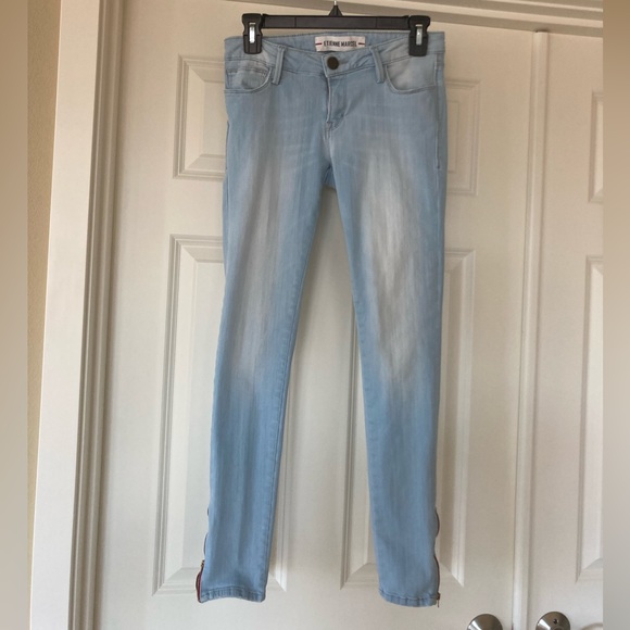 Etienne Marcel light wash denim with red zippers - Picture 3 of 11